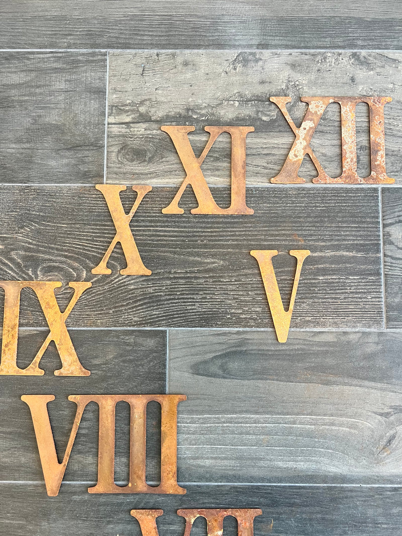 5 Inch Metal Roman Numeral Clock Set - Includes Numerals I-XII -Rusty or Natural Steel Finish