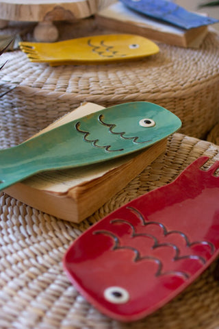 SET OF SIX CERAMIC FISH PLATES