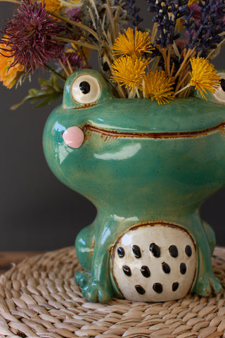 CERAMIC FROG PLANTER