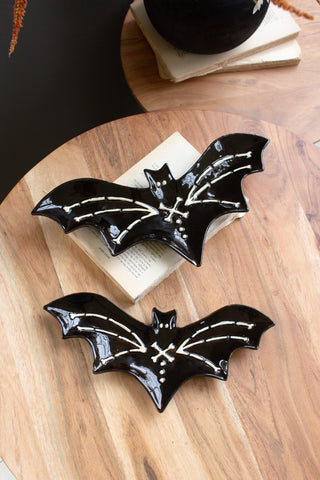 SET OF TWO NESTING CERAMIC BAT SERVING PLATTERS