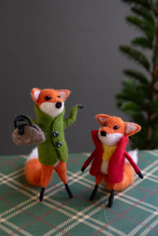 SET OF TWO FELT FOXES