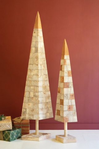 SET OF TWO ASSORTED WOOD BLOCK CHIRSTMAS TREES - SQUARES