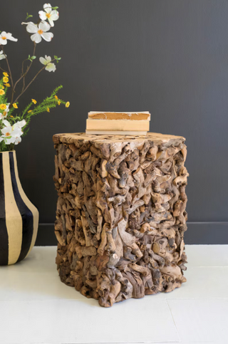 MULBERRY ROOT PEDESTAL