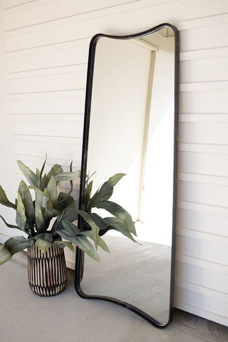 ORGANIC LEANING MIRROR