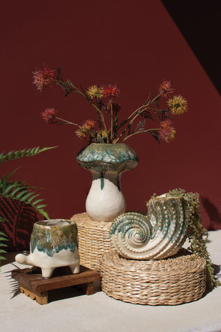 CERAMIC MUSHROOM VASE