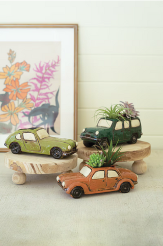 SET OF THREE CERAMIC CARS PLANTERS