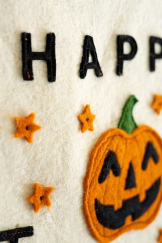 FELT HAPPY HALLOWEEN DOOR HANGER