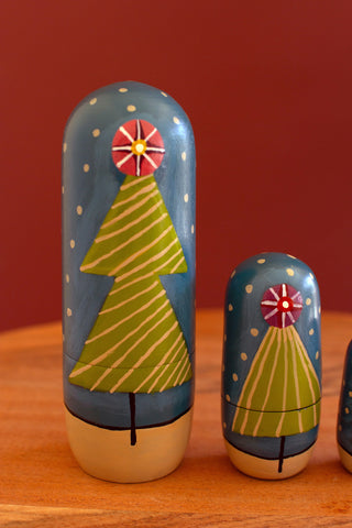 SET OF FIVE NESTING DOLLS - CHRISTMAS TREES