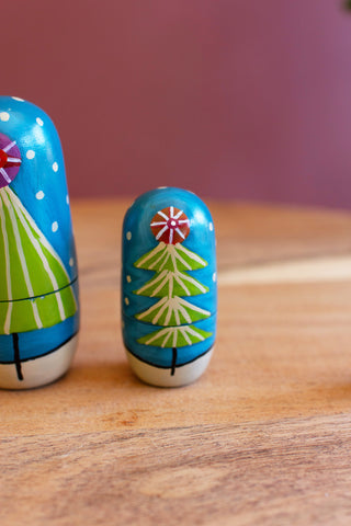 SET OF FIVE NESTING DOLLS - CHRISTMAS TREES