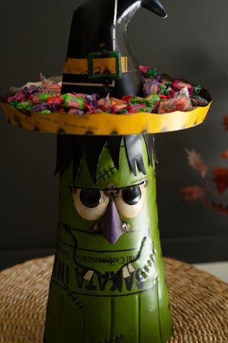 RECYCLED IRON GREEN GHOST WITH CANDY HAT