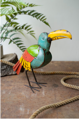 RECYCLED IRON TOUCAN