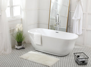 67 inch soaking bathtub in glossy white