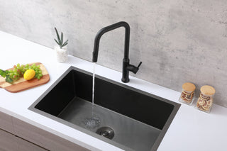 Noor Single Handle Pull Down Sprayer Kitchen Faucet in Matte Black