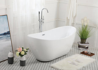 62 inch soaking bathtub in glossy white