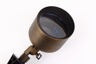 Cast brass wide spot light