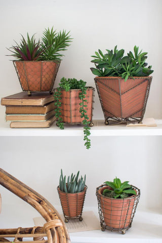 SET OF FIVE TERRACOTTA PLANTERS W WIRE WRAP & BRASS DETAIL