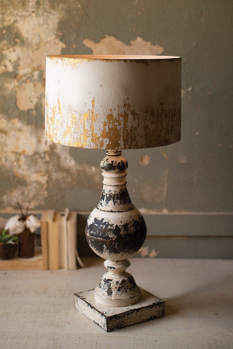 Metal Table Top Lamp with Metal Shade